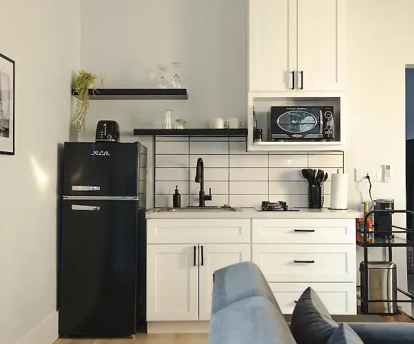 Сasa de vacaciones Modern Casita,spa,pool 10 Min To Az Athletic Center *